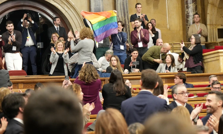 Parlament llei LGTBI