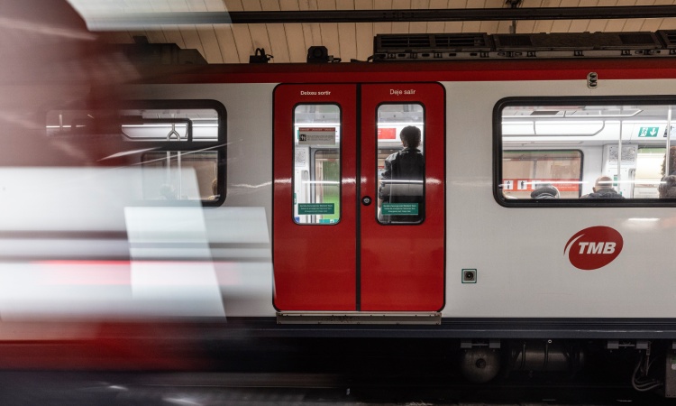 transport públic metro barcelona