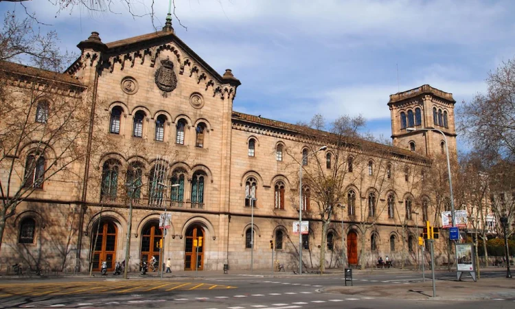 universitat de barcelona ub lgtbi-fobia